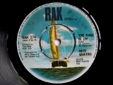 Quatro Suzi - The Race Is On (Vinyl!)